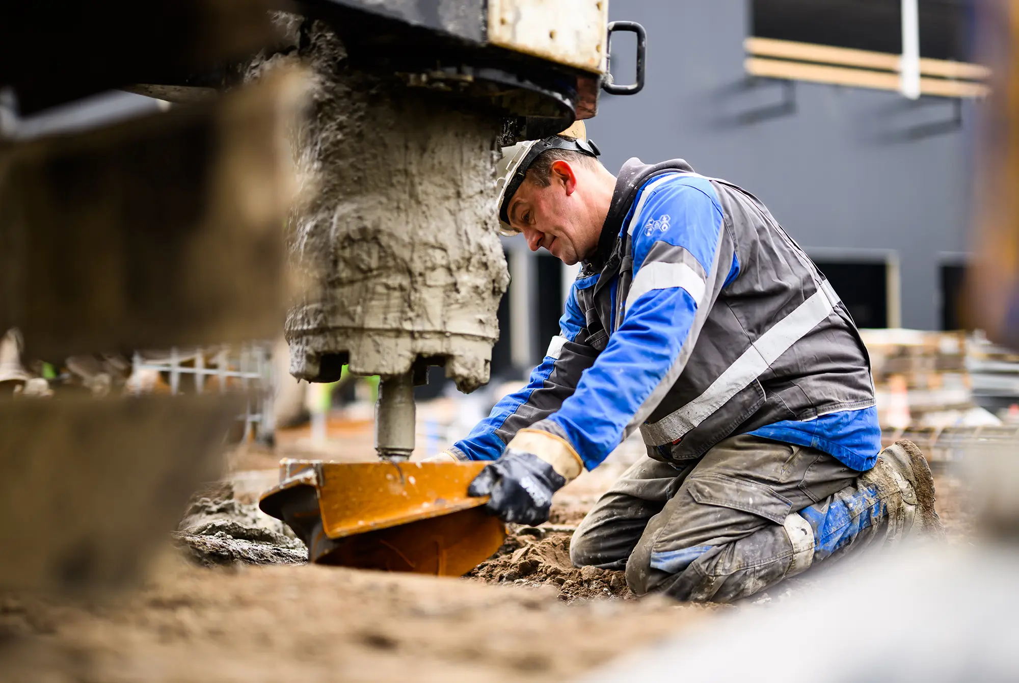 Aanbrengen grondverdringende boorpalen